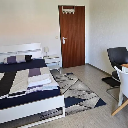 Oezsel Apartment *